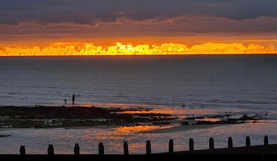 Luxury Georgian Home, Hot Tub, Sea View, Private Garden, Sleeps 6 Bognor Regis Exterior foto